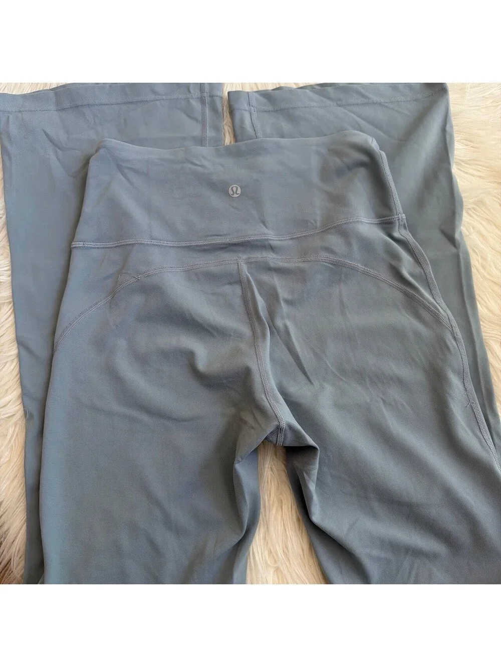 Lululemon Groove Super-High-Rise Flared Pant 33” size 6
